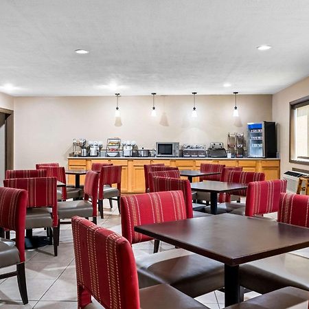 Comfort Inn Worland Hwy 16 To Yellowstone Bagian luar foto